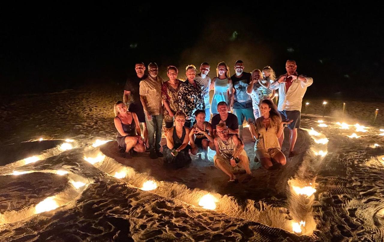 Three Hearts Guesthouse And Villas Fulhadhoo Extérieur photo