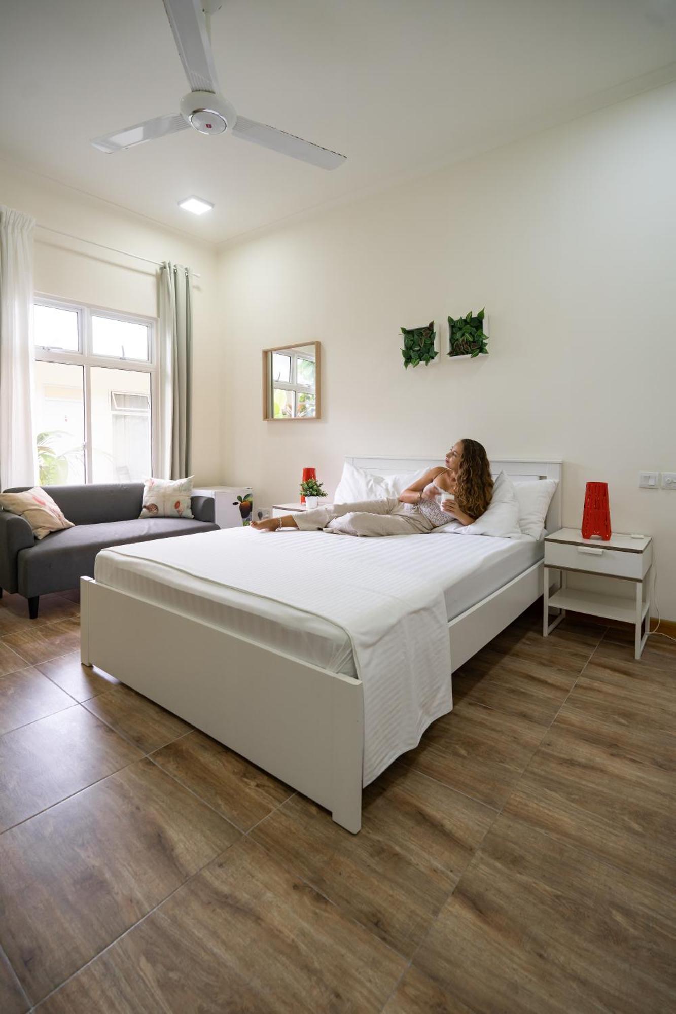 Three Hearts Guesthouse And Villas Fulhadhoo Extérieur photo